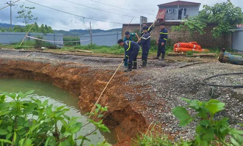 Chưa tìm thấy người rơi xuống “hố tử thần” ở Bắc Kạn do nước dâng cao