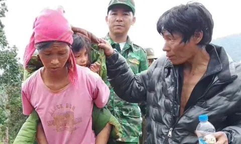 Lai Châu: Tìm thấy cháu bé đi lạc hai ngày trong rừng